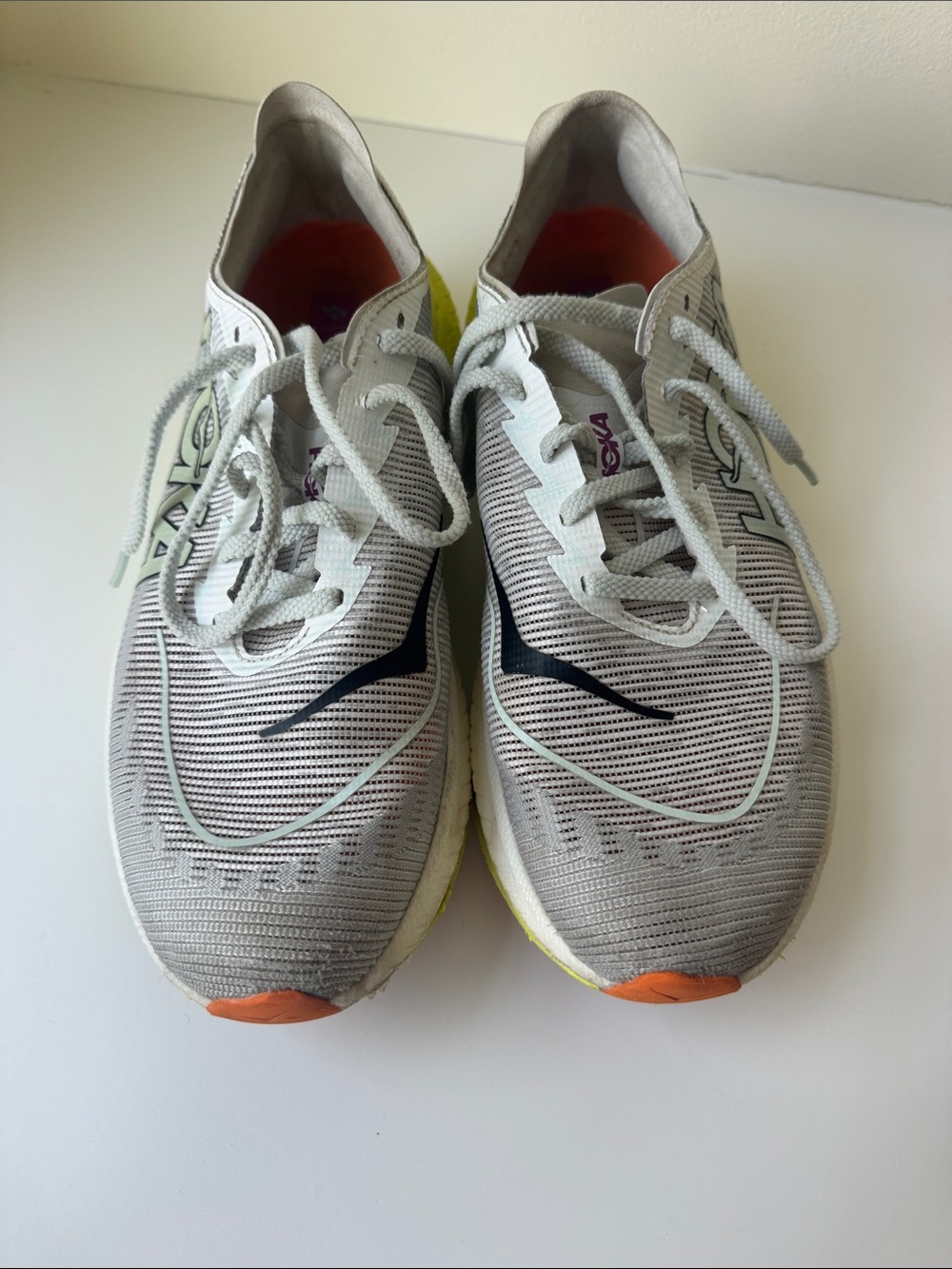 Hoka Mach 2